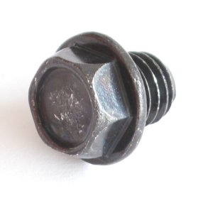 UDLUFTNINGSSKRUE I VANDPUMPEDKSEL FIG. 2 